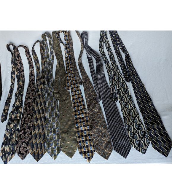 Lot Of 10 Mens Ties Silk Bill Blass Henry Grethel Stafford Honors Van Heusen - Picture 1 of 10